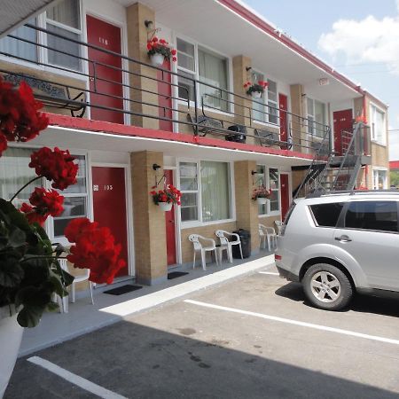 סודברי Imperial Fireside Inn מראה חיצוני תמונה