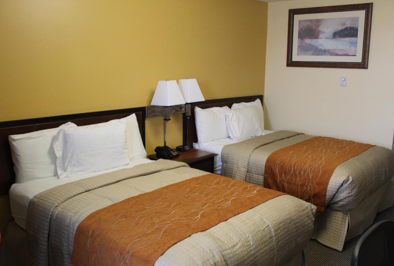 סודברי Imperial Fireside Inn מראה חיצוני תמונה