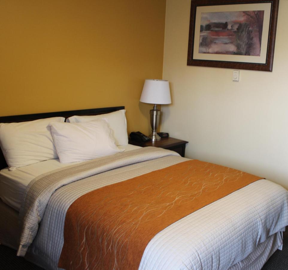 סודברי Imperial Fireside Inn מראה חיצוני תמונה