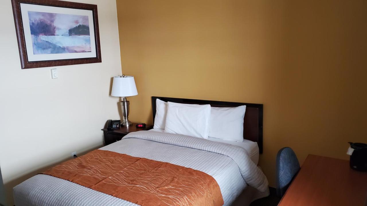 סודברי Imperial Fireside Inn מראה חיצוני תמונה