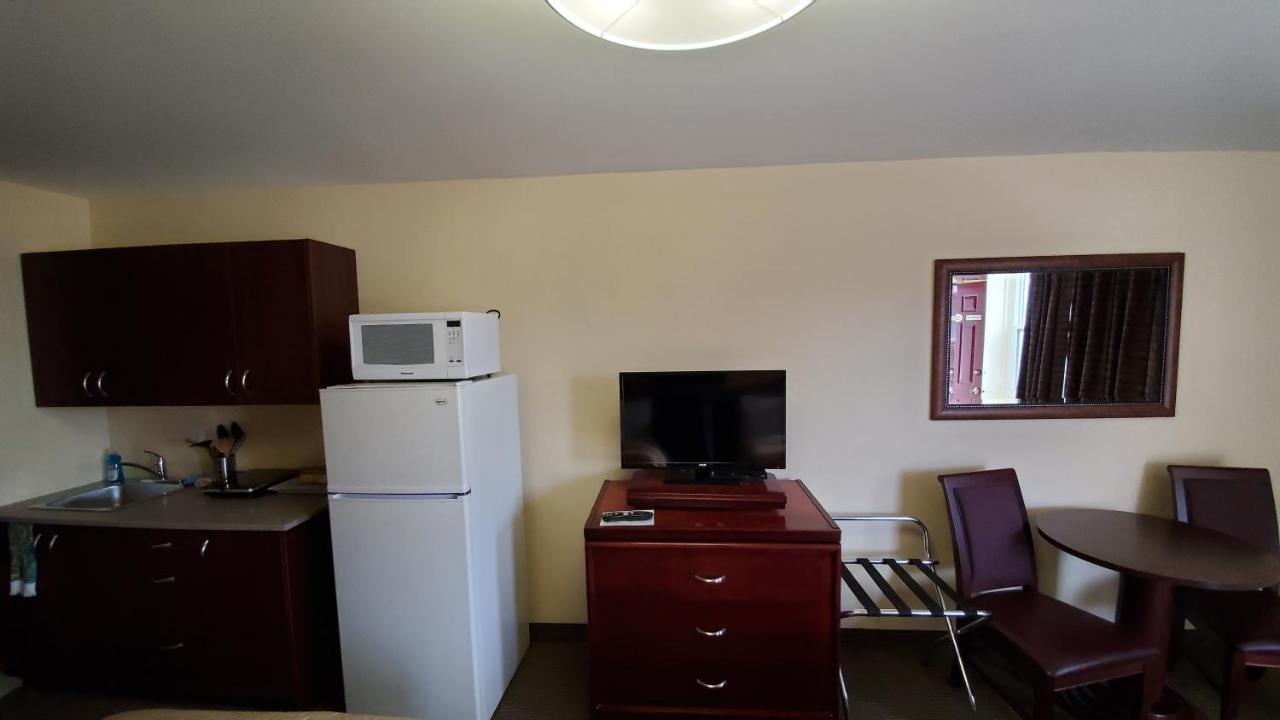 סודברי Imperial Fireside Inn מראה חיצוני תמונה